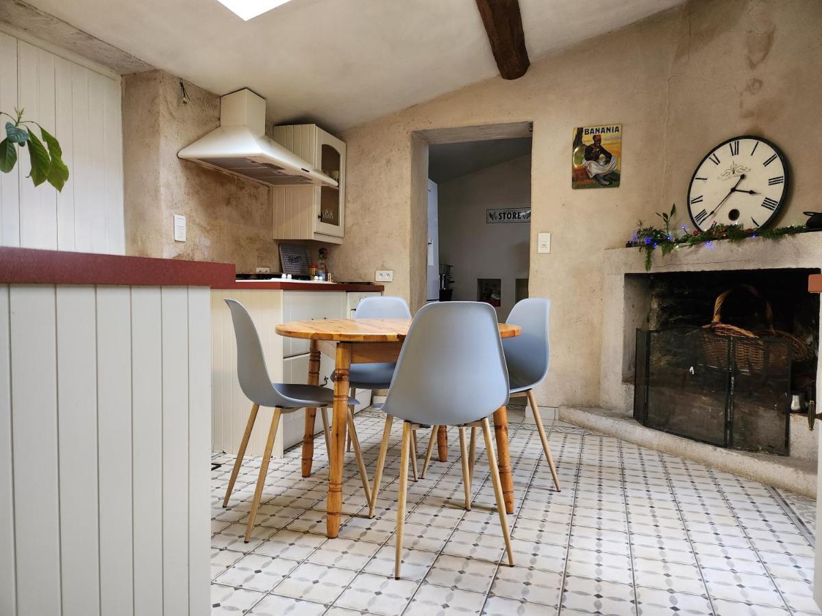 Maison Chaleureuse Et Familiale. Nalliers  ภายนอก รูปภาพ